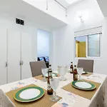 Apartament Padilla 56 *